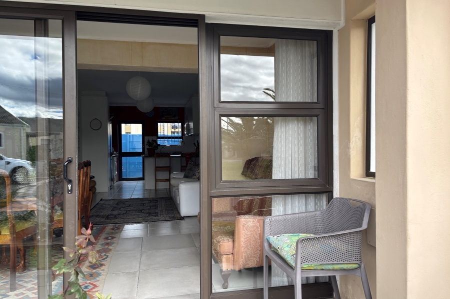 2 Bedroom Property for Sale in Guldenland Western Cape